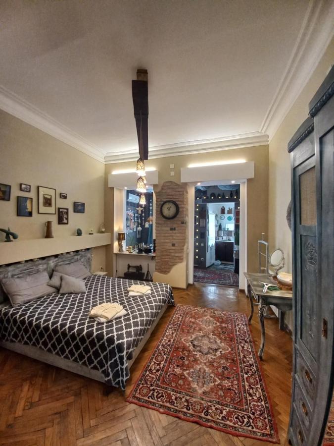 Deja-View House Apartment Tbilisi ภายนอก รูปภาพ