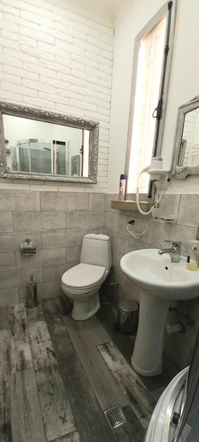 Deja-View House Apartment Tbilisi ภายนอก รูปภาพ