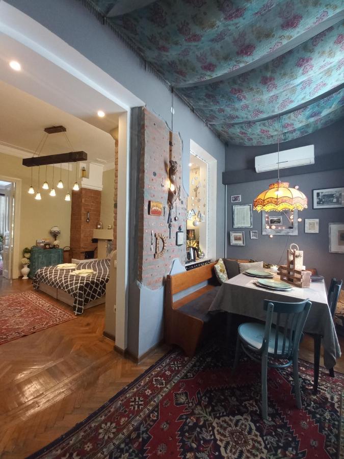 Deja-View House Apartment Tbilisi ภายนอก รูปภาพ
